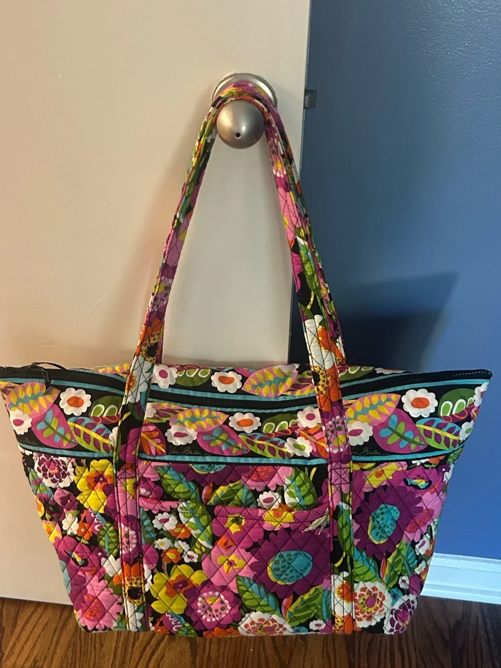 Vera Bradley “Va Va Bloom” large tote bag